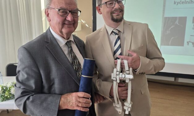 Velká pocta pro prachatickou ortopedii!